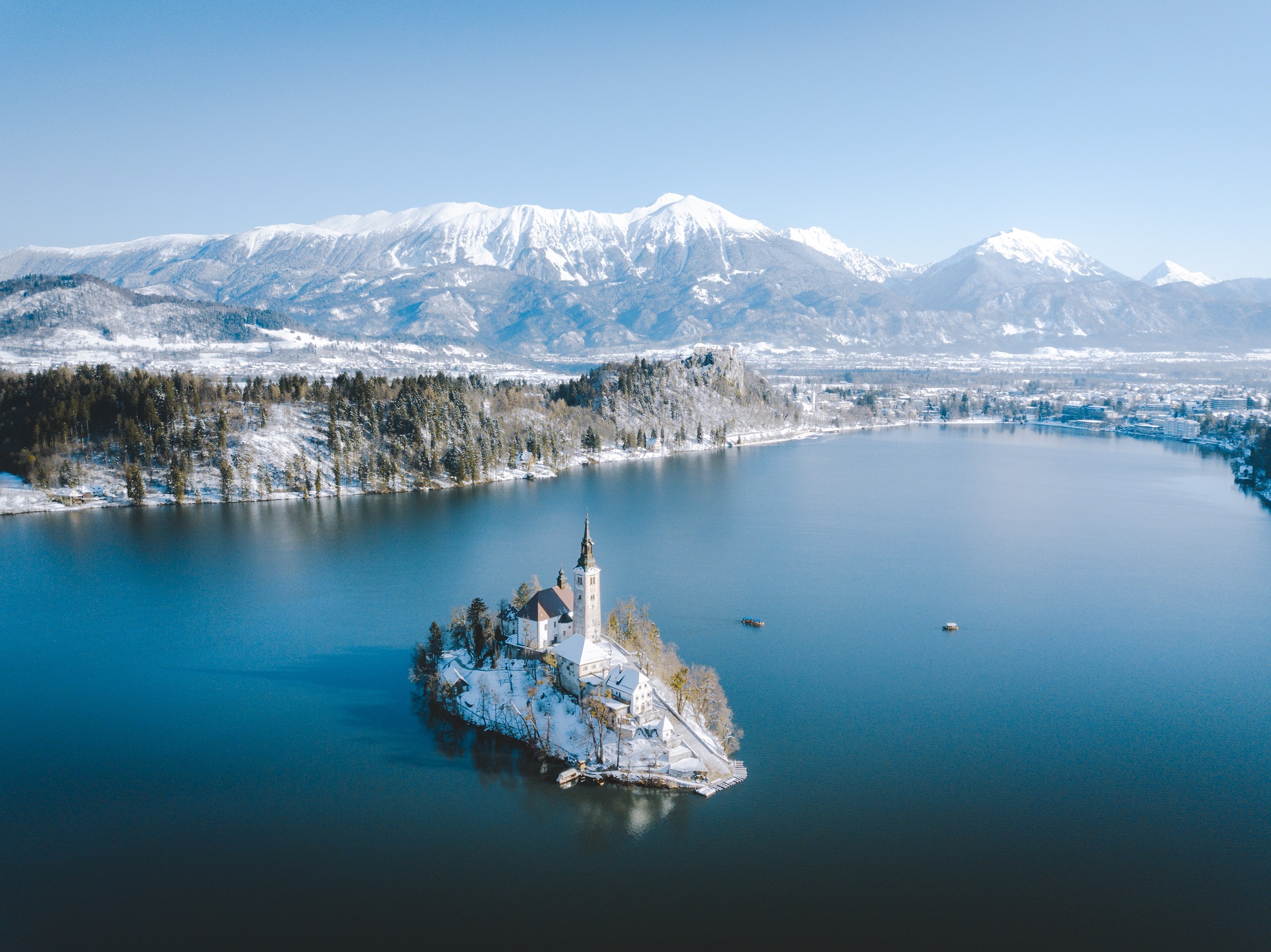 Panoramic,View,Of,Scenic,Lake,Bled,With,Famous,Bled,Island